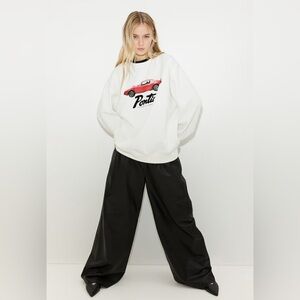 H&M Oversized Graphic Sweatshirt White Size SMALL